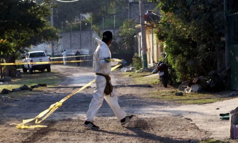 Hombre halla muerta a su familia tras 4 años de no visitarlos, los cuerpos ya estaban en descomposición