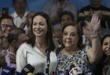 Opositora venezolana Machado nombra a sustituta para enfrentar a Maduro en elecciones presidenciales