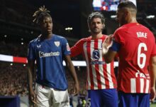 Koke y De Paul hablan con Nico Williams tras el incidente