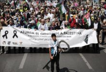 Manifestación contra el comercio de armas en la crisis de Oriente Medio.