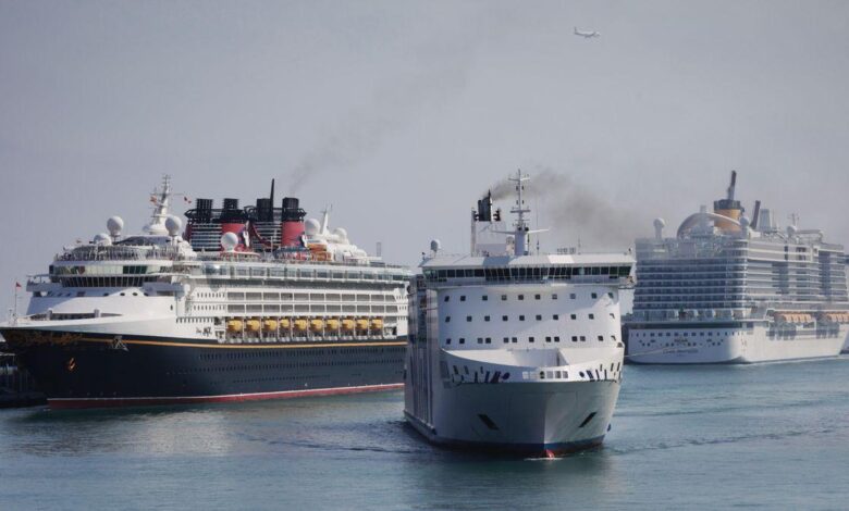 Cruceros en el Puerto de Barcelona.