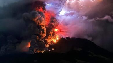 VIDEO: lanzan alerta de tsunami por erupción de Monte Ruang en Indonesia