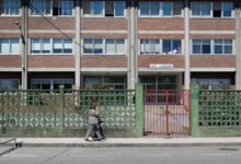 Fachada del colegio donde un profesor  fue detenido por presuntos abusos sexuales a nueve menores del centro, a 29 de mayo de 2024, en Lugo, Galicia (España).