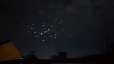 ¿Invasión OVNI? Extrañas luces masivas en el cielo inquietan a Turquía