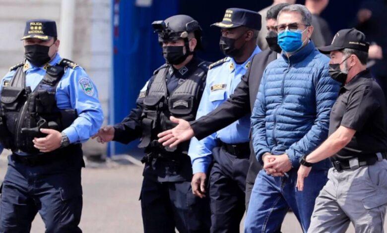 Expresidente de Honduras, condenado a 45 años de cárcel en Nueva York por narcotráfico