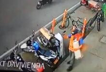 IMÁGENES FUERTES: explota moto bomba y deja al menos a 12 personas quemadas