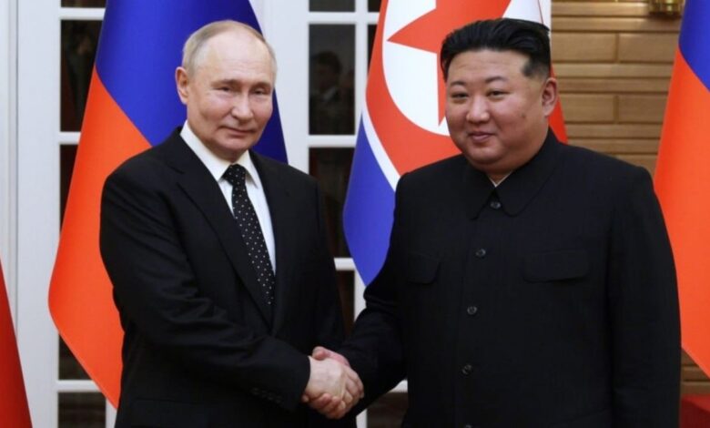 VIDEO: Kim Jong-un y Vladimir Putin conmueven en redes por su emotiva despedida tras una reunión oficial