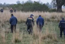 Hallan ropa y objetos con sangre en el naranjal donde el niño Loan desapareció