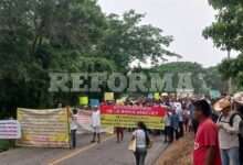 Liberan a medias aeropuerto de Huatulco