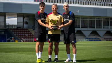 Dani Olmo, Pau Victor y Hansi Flick son las únicas caras nuevas