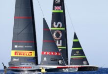 El 'Britannia' y la 'bala plateada' de británicos e italianos compiten en la final de la Louis Vuitton Cup, este lunes.