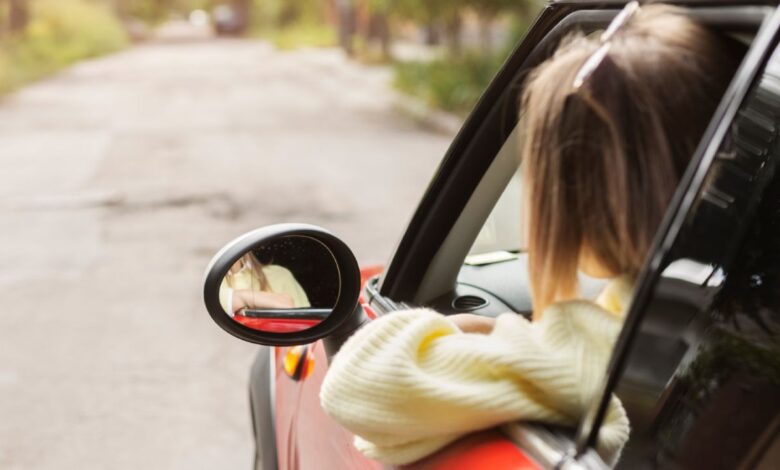 VIDEO: Una niña de 8 años roba la camioneta de su mamá y conduce 20 km para comprar un frapuccino