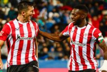 Vivian e Iñaki Williams celebran un gol del Athletic en LaLiga EA Sports