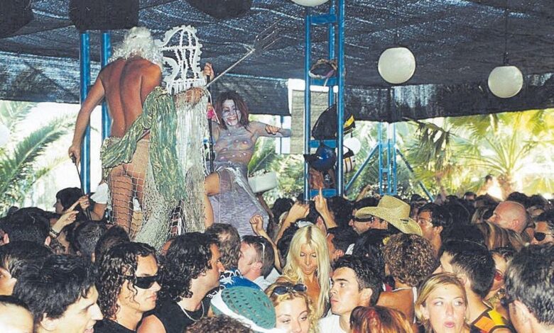 La terraza de la discoteca ibicenca Space a mediados de los 90.