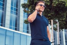 Look moderno y elegante gracias a estos polos que triunfan en los hombres adultos