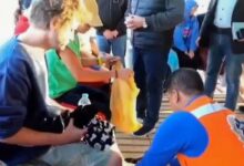 Hallan más cadáveres y sobrevivientes en la tragedia del mar del barco hundido lleno de turistas