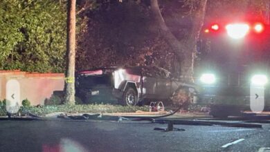 IMÁGENES FUERTES: Cybertruck se estrella por una falla en el sistema, se incendia y mueren 3 personas