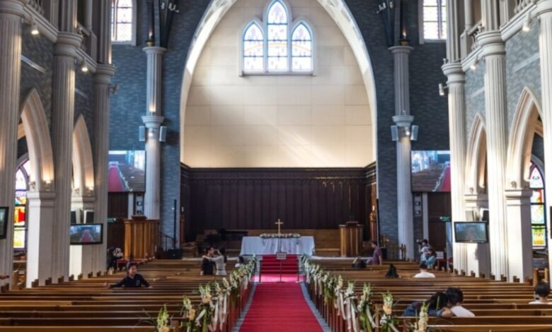 "¡Soy Jesucristo!": hombre entra a una Iglesia y mata a una persona, dijo que Dios lo había enviado