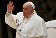 Condena el Papa Francisco bombardeo israelí que mató a una familia