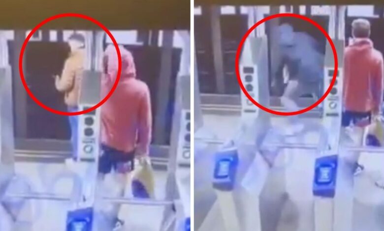 Desconocido empuja a un hombre a las vías del metro y huye | VIDEO