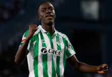 Assane Diao abandona el Betis para firmar por el Como de Cesc Fàbregas