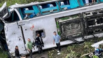 Tragedia en Colombia: autobús pierde el control y cae a un barranco, deja al menos 13 muertos