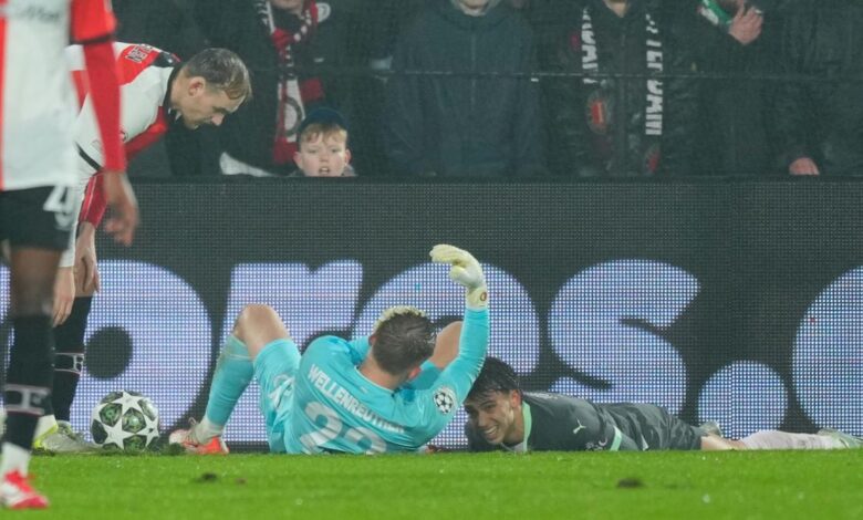 Joao Félix, en una acción del partido contra el Feyenoord