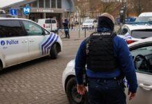 Dispositivo policial frente a la estación de metro de Clemenceau, donde se ha producido un tiroteo, este miércoles en Bruselas.