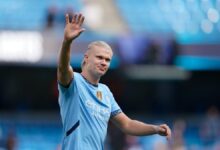 Erling Haaland con la camiseta del Manchester City