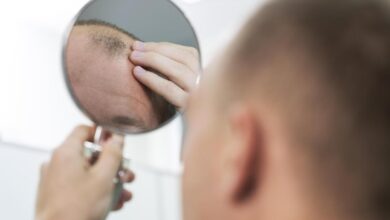 Qué es la biotina, la vitamina de moda para evitar la caída del cabello y fortalecer las uñas